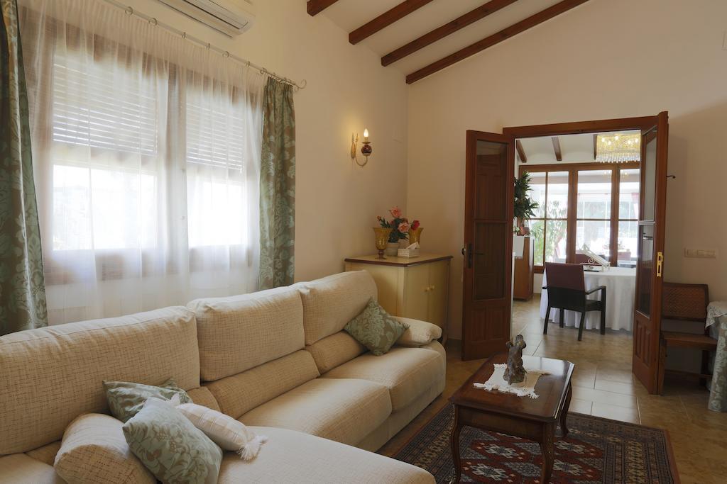 Huerto De La Luz Guest House เอลเช ภายนอก รูปภาพ