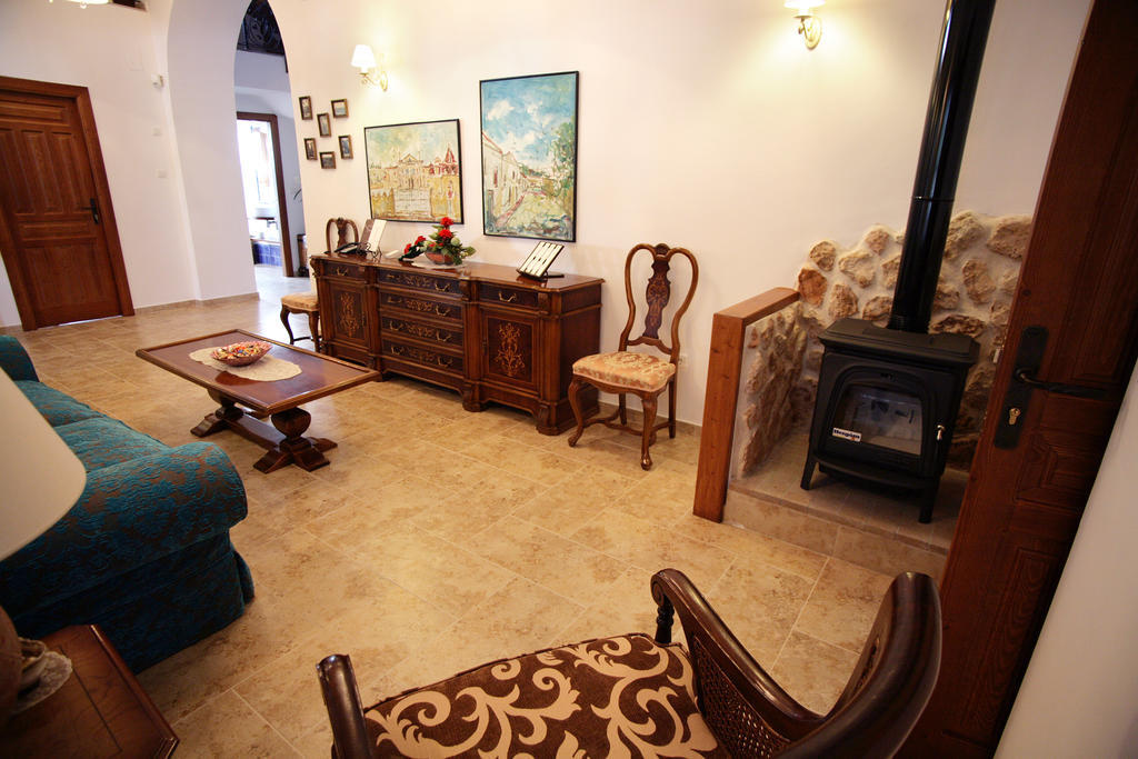 Huerto De La Luz Guest House เอลเช ภายนอก รูปภาพ